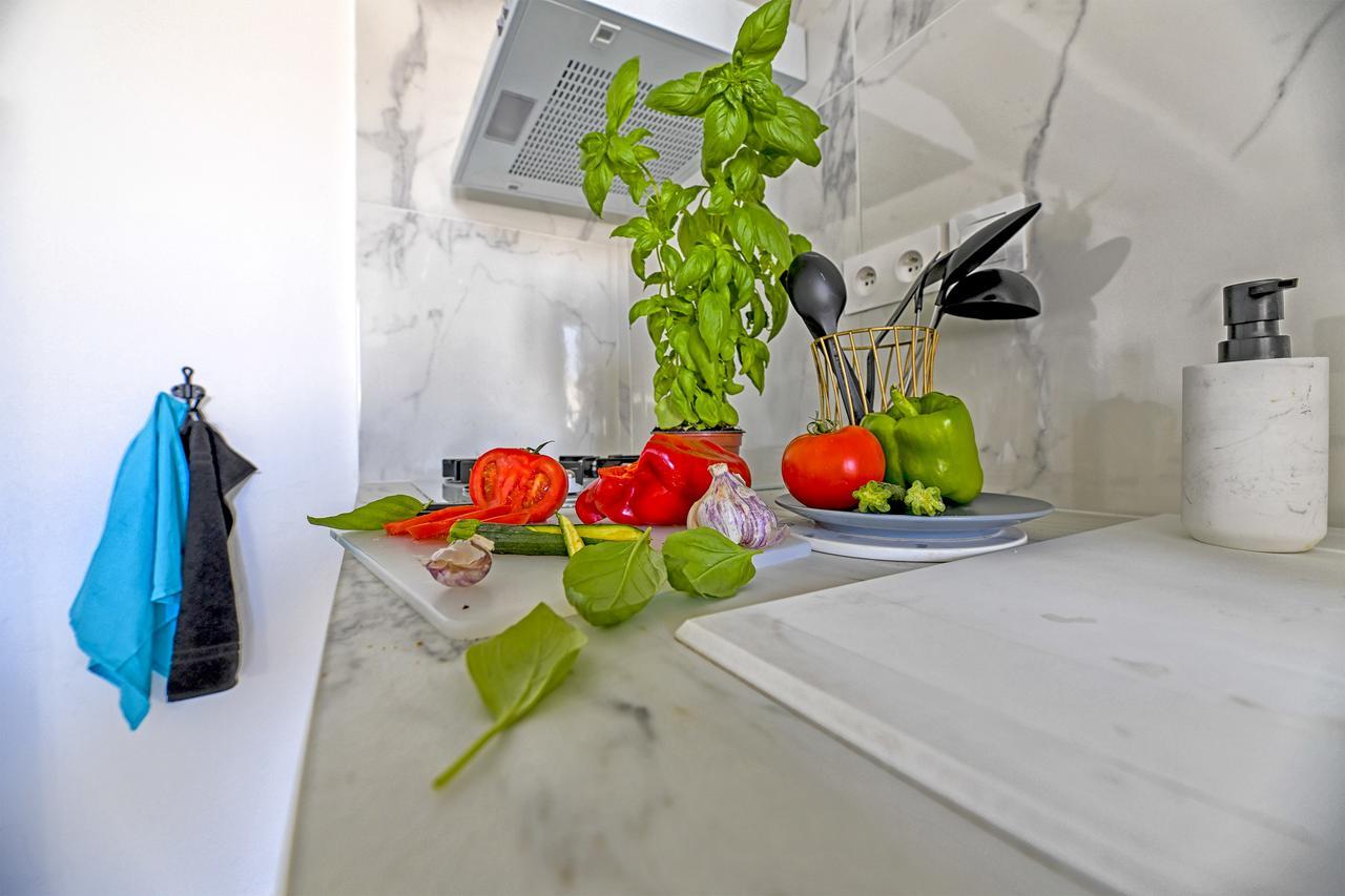 Appartement Romanite Nîmes Eksteriør bilde