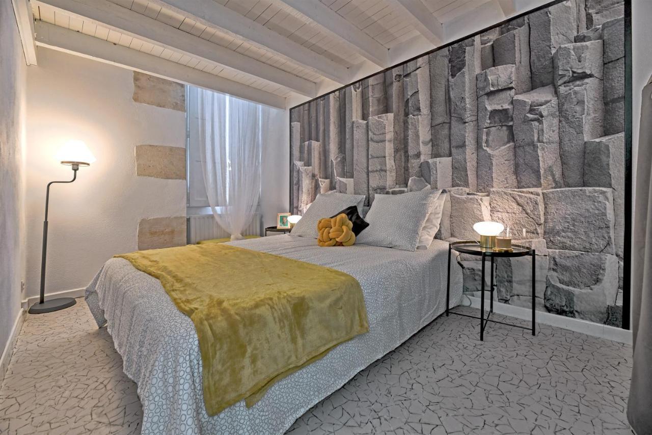 Appartement Romanite Nîmes Eksteriør bilde